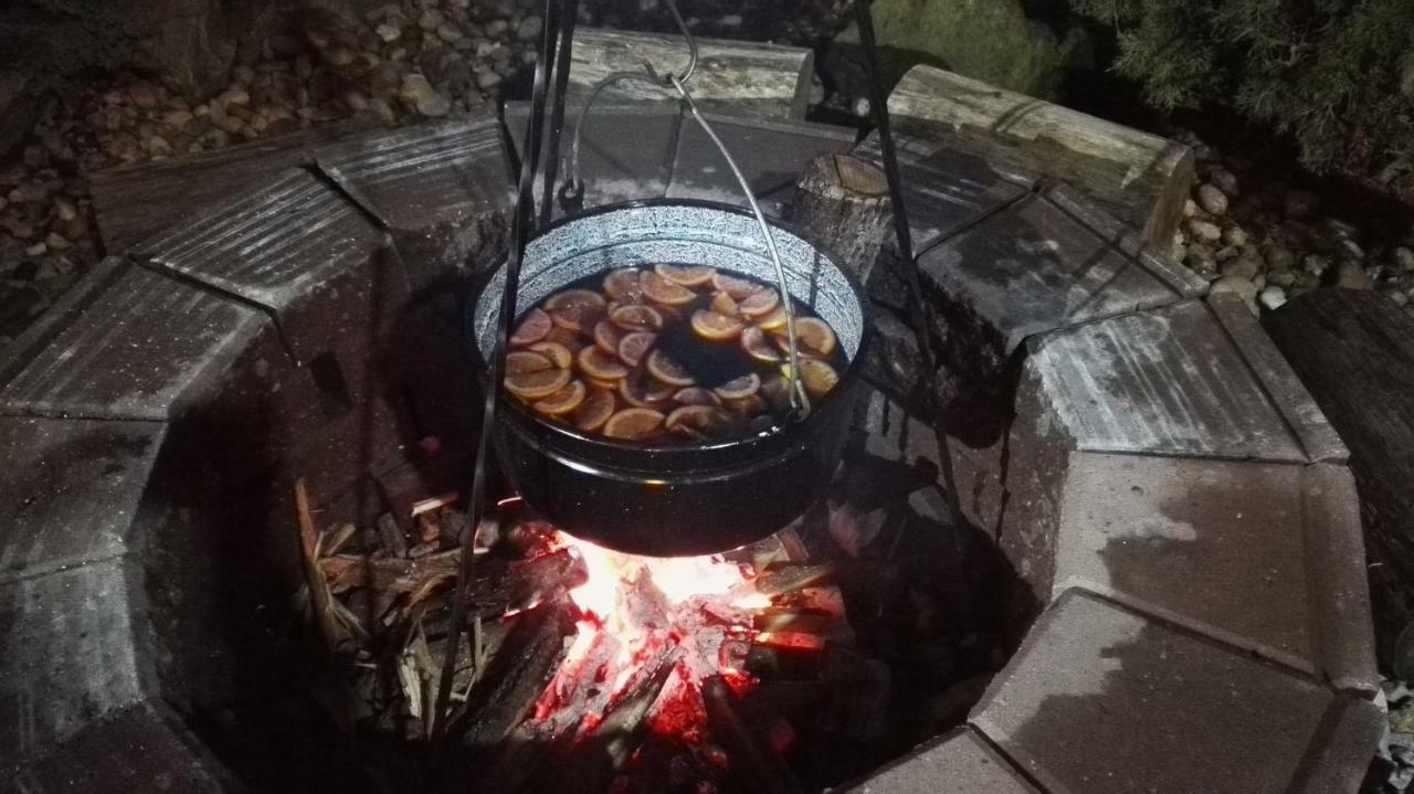 Hotel Nyirjes Vendeghaz Balassagyarmat Zewnętrze zdjęcie